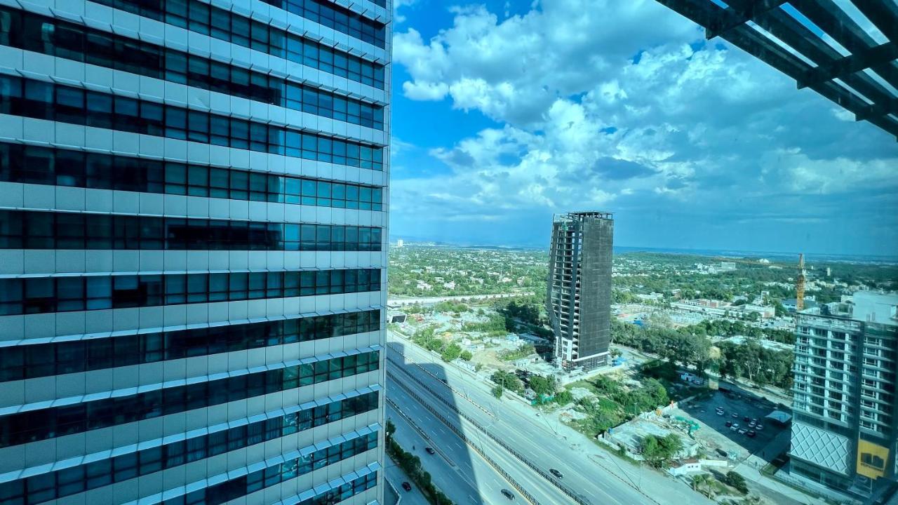 Centaurus Apartment City View Three Beds Islamabad Exterior photo