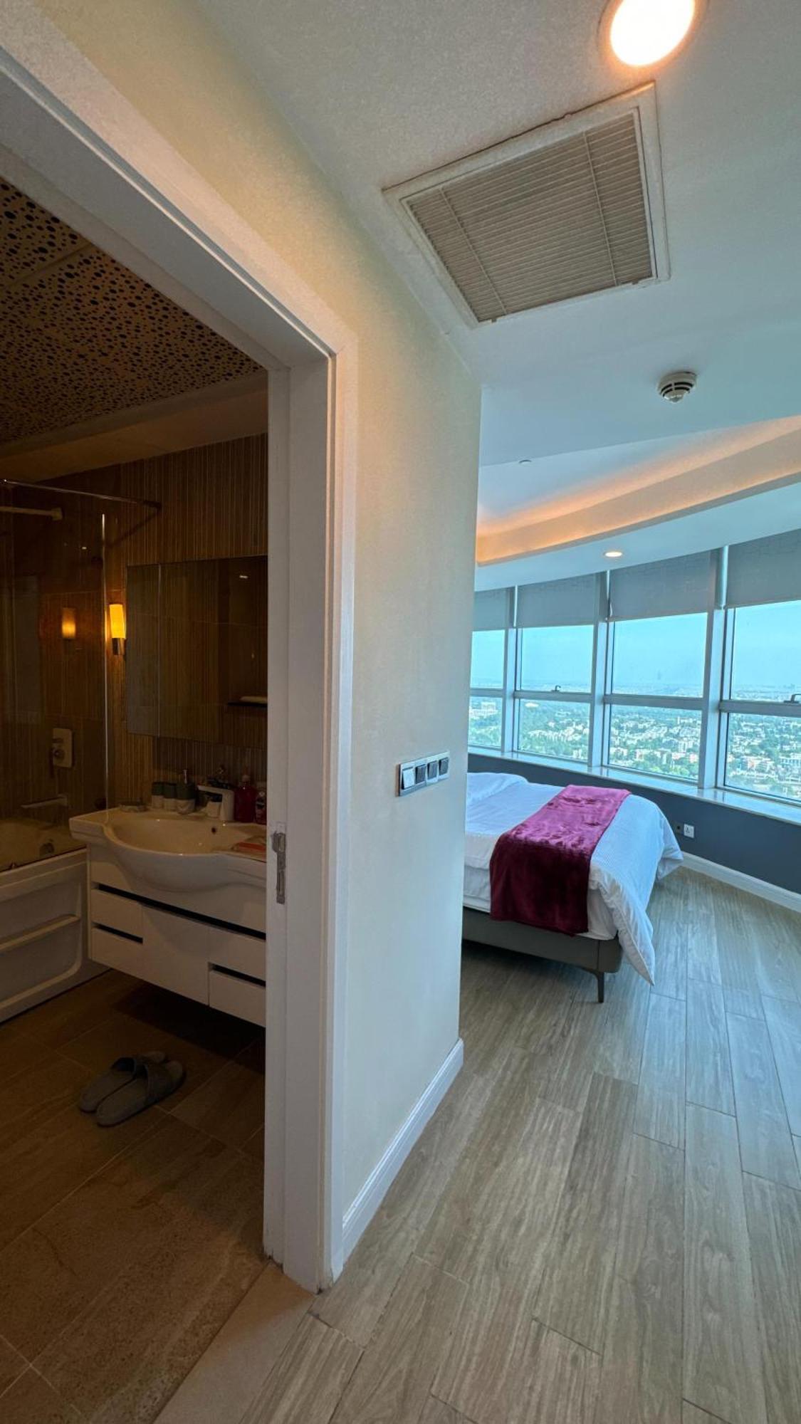 Centaurus Apartment City View Three Beds Islamabad Exterior photo